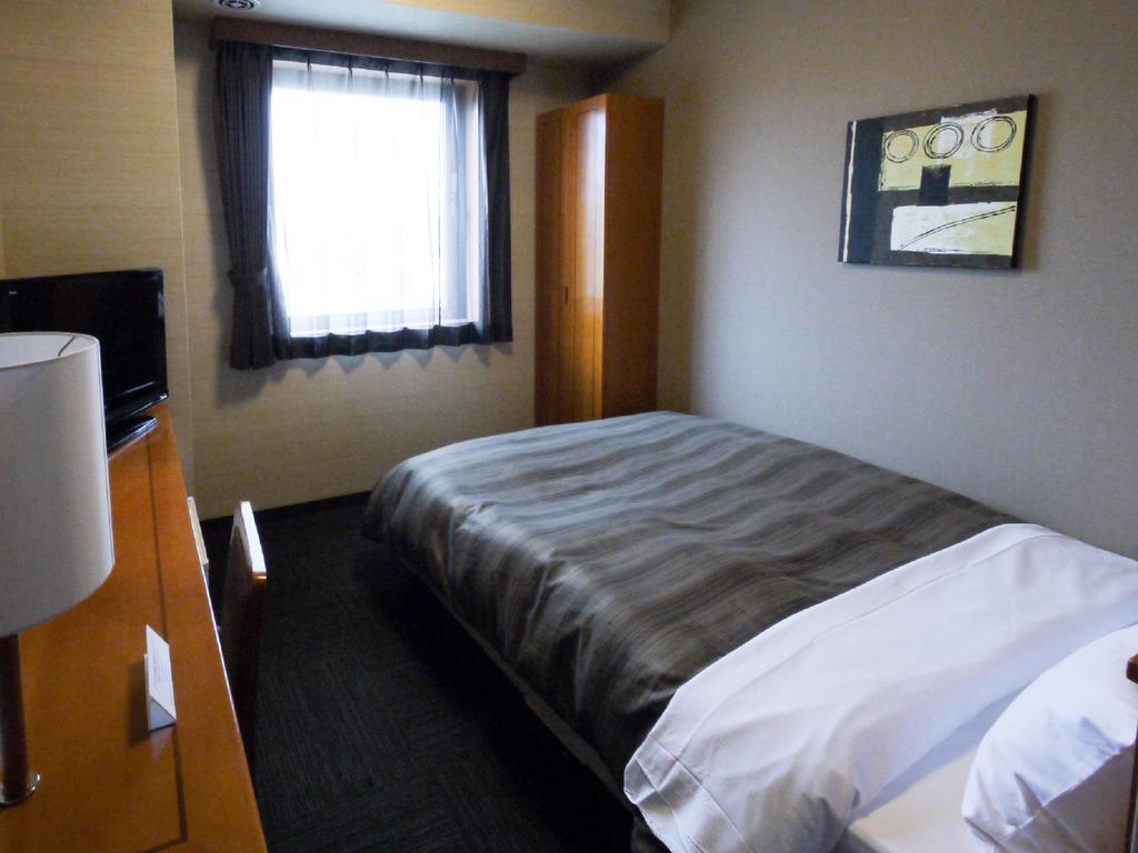 Hotel Route-Inn Yonezawa Ekihigashi Exteriör bild