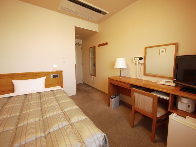 Hotel Route-Inn Yonezawa Ekihigashi Exteriör bild